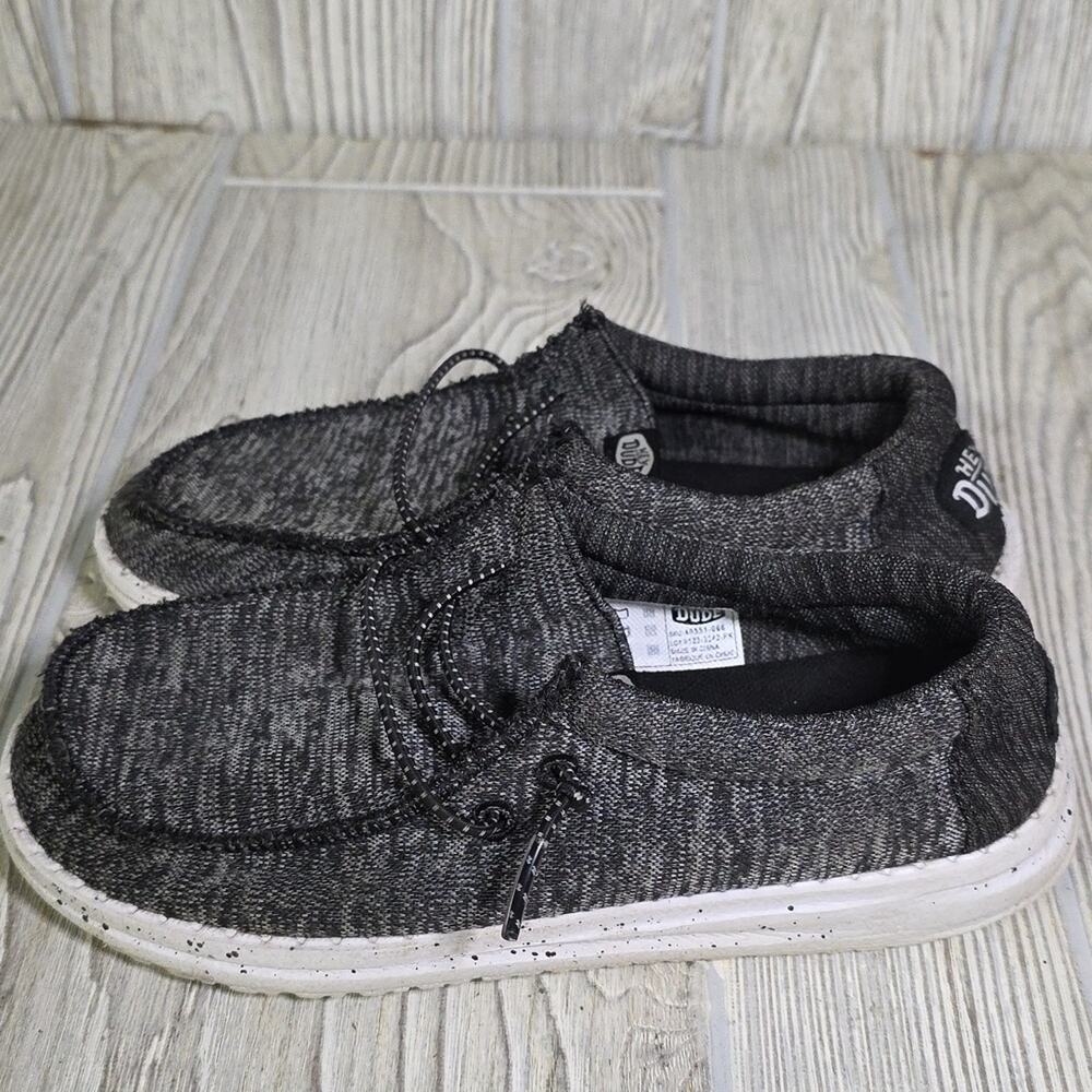 Hey Dude Wally Youth Black and White Sport Knit Slip On Loafers Kids Size YT1 - Picture 5 of 12